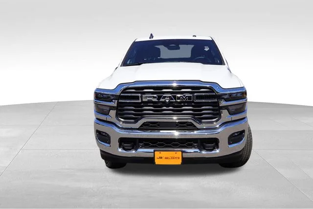 Certified Used 2026 White Ram Big Horn image 12