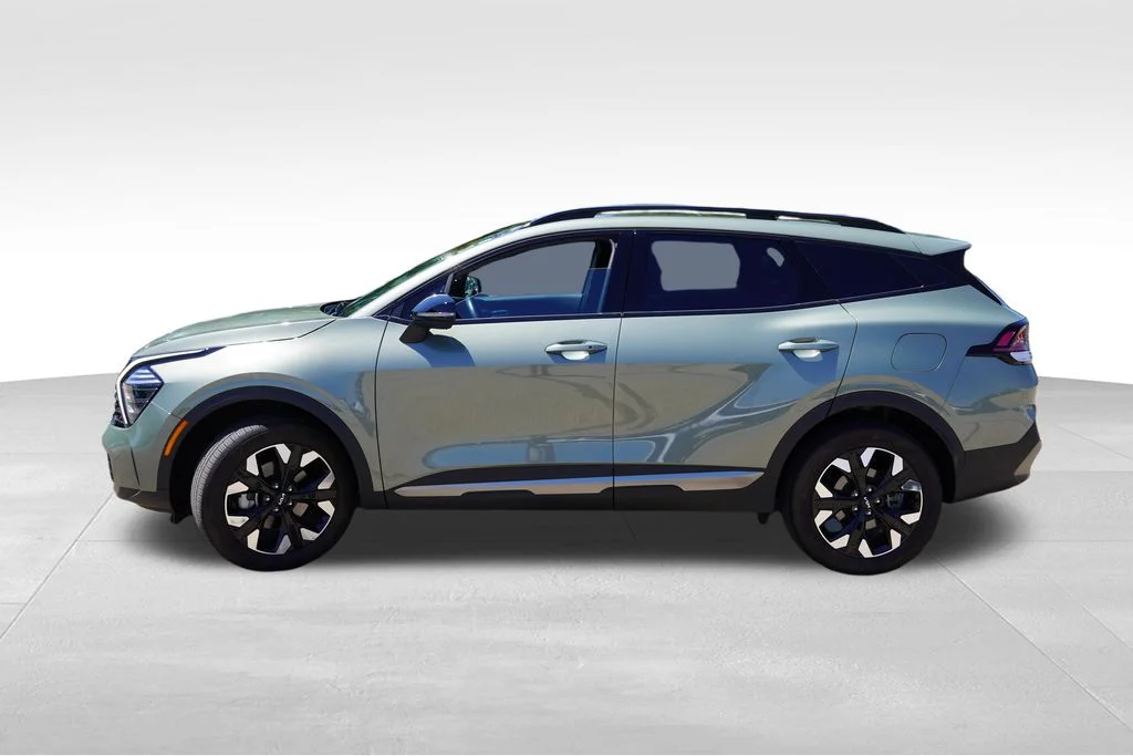 Certified Used 2024 Jungle Green Kia X-Line image 9