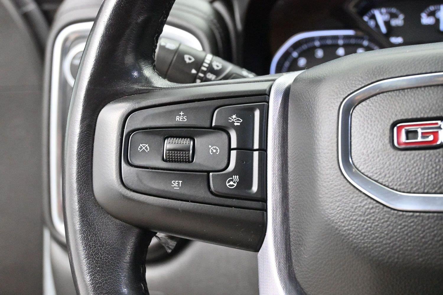 Used 2019 SUMMIT WHITE GMC SLT image 17