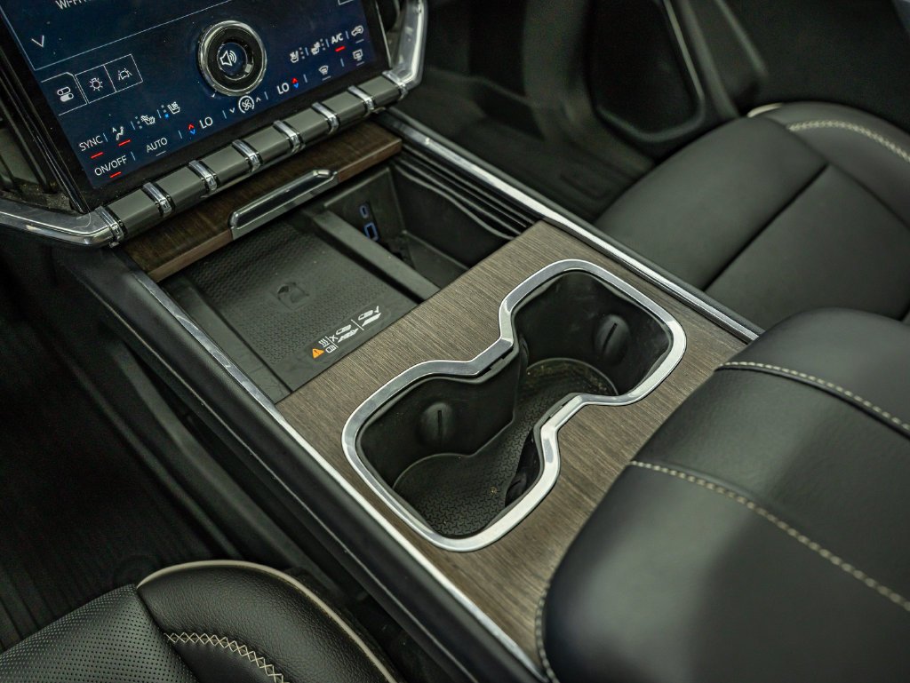 Used 2024 Downpour Metallic GMC Denali image 28
