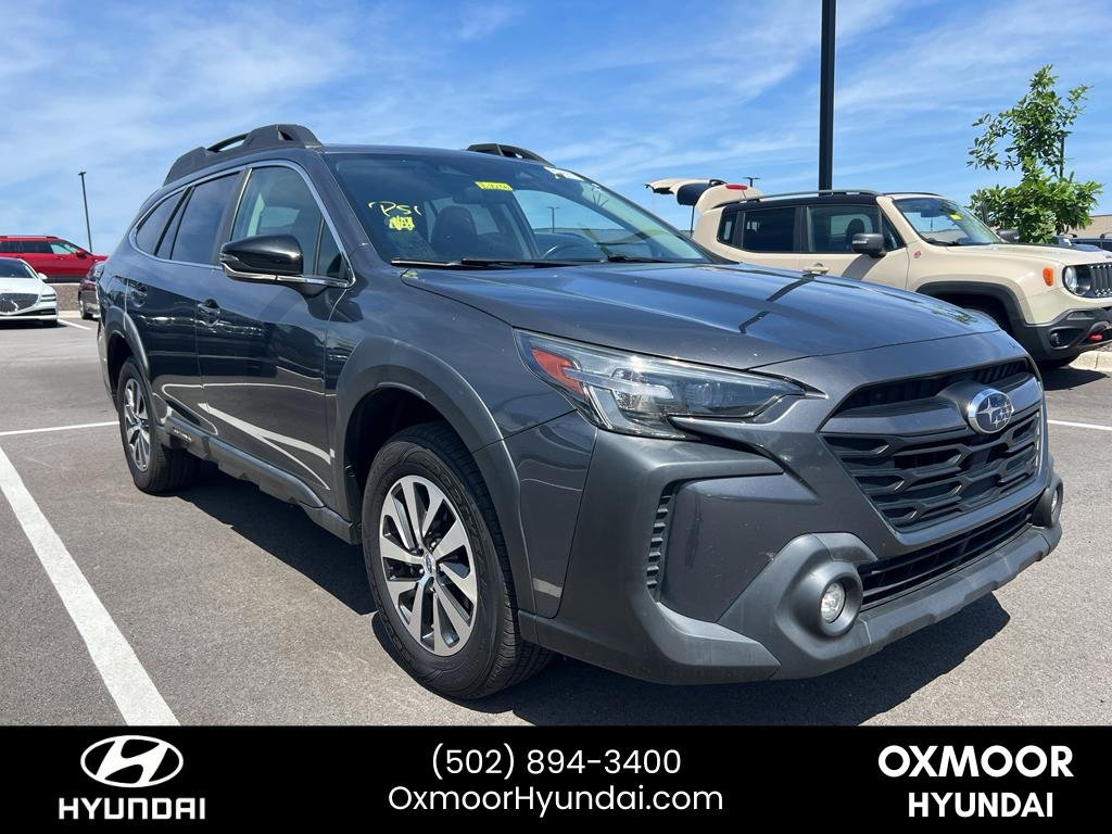 2024 Subaru Outback Premium's photo