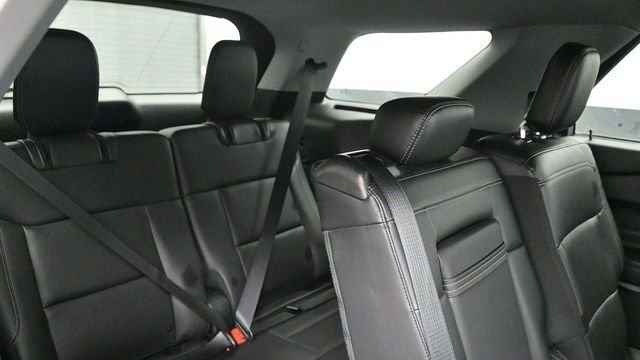 Used 2023 Black Ford XLT image 13