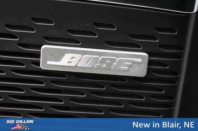 New 2026 Polar White Tricoat Chevrolet High Country image 7