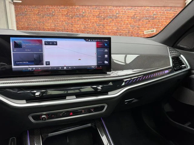 Used 2026 White BMW M60i image 17