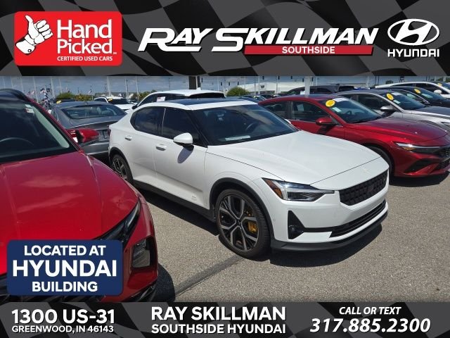 Used 2022 White Polestar Long Range Dual Motor image 1
