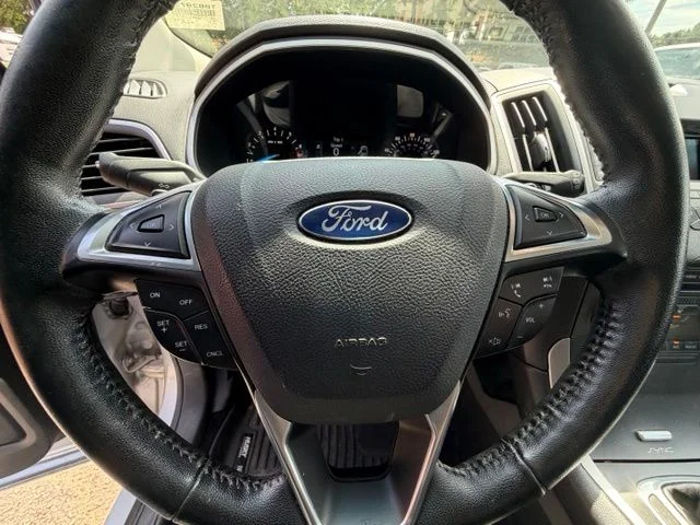 Used 2016 Silver Ford SEL image 11