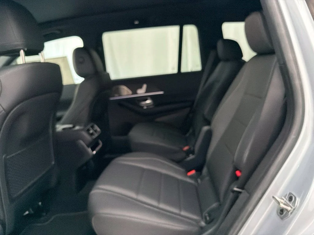 New 2027 Silver Mercedes-Benz GLS 450 image 23