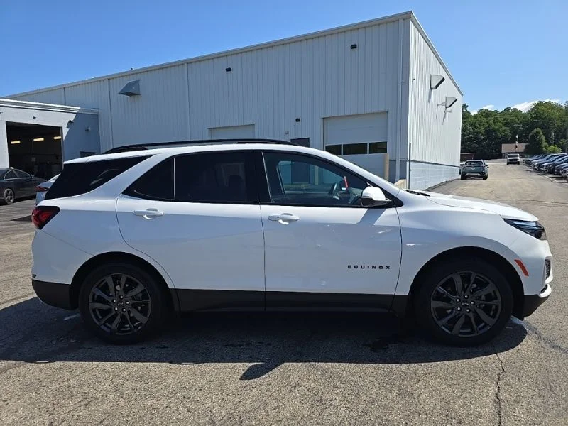 Used 2023 White Chevrolet RS image 9