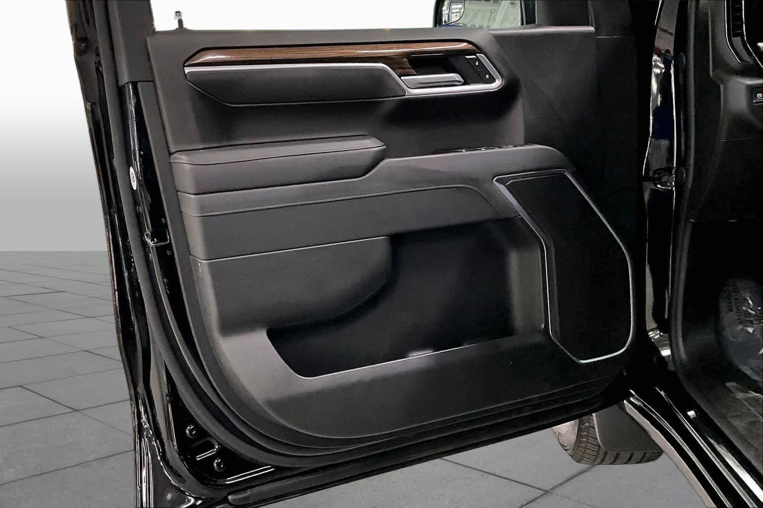 Used 2026 Black Chevrolet RST image 22