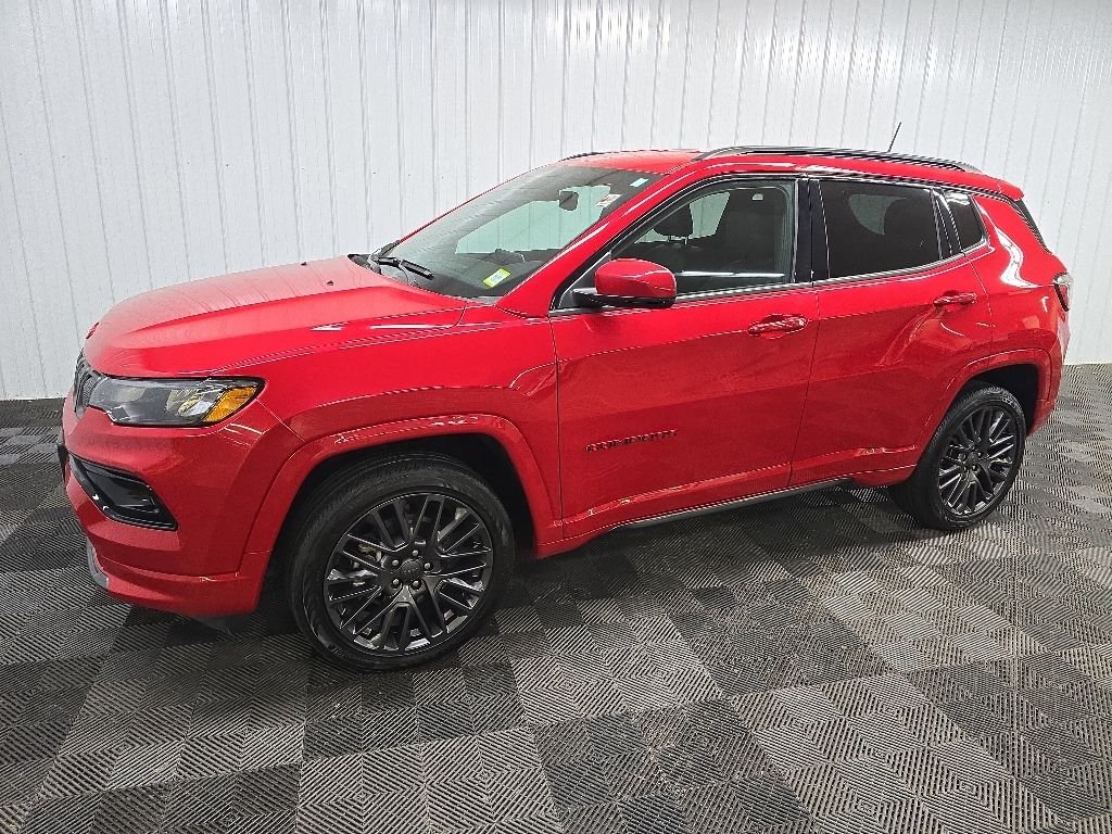 Used 2022 Red Line Jeep Limited image 6