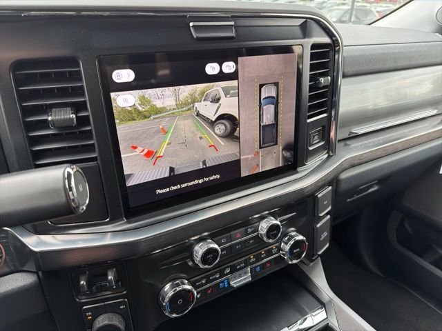New 2026 Carbonized Gray Metallic Ford F-250® Lariat® image 17