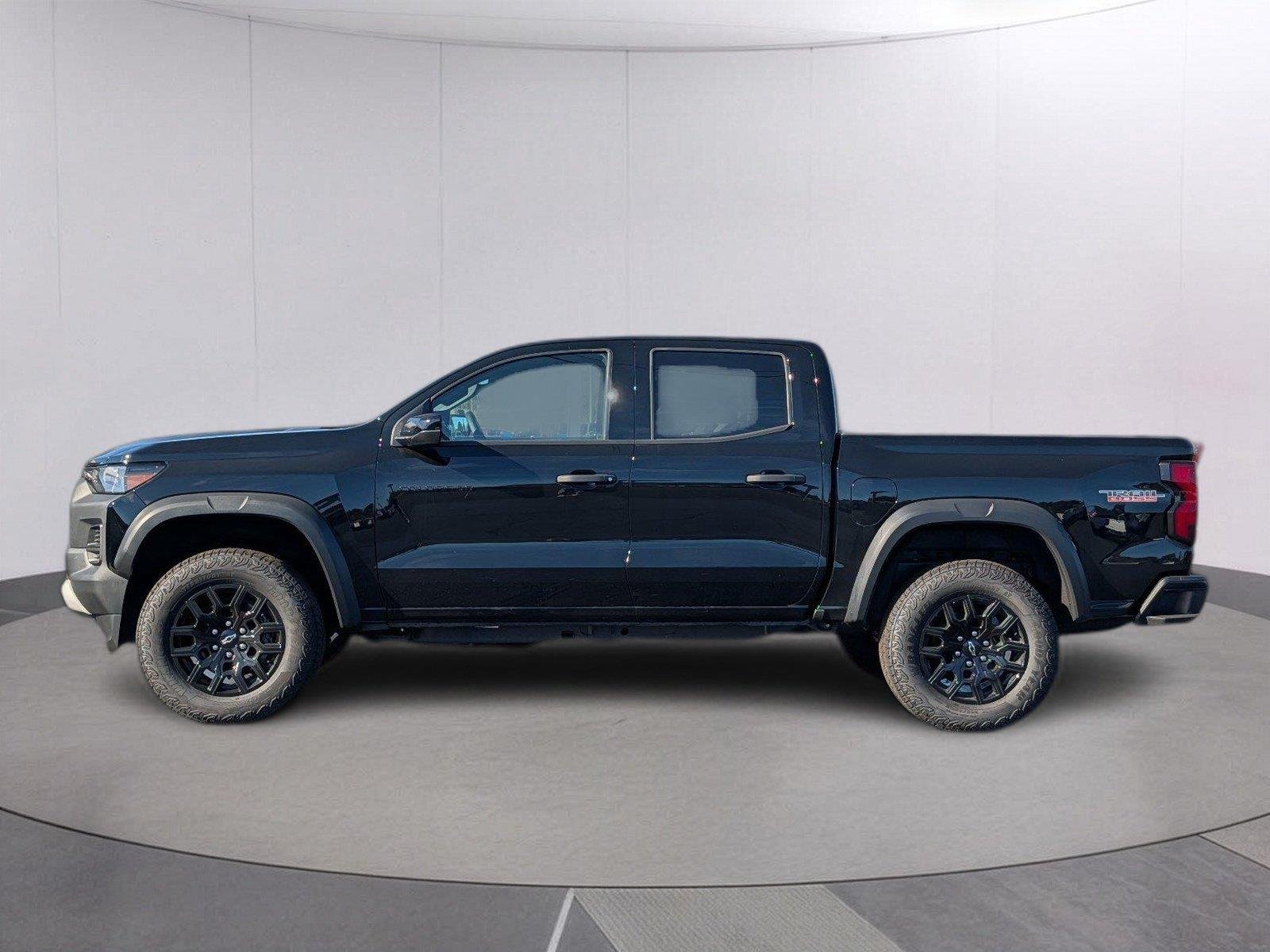 New 2026 Black Chevrolet Trail Boss image 2