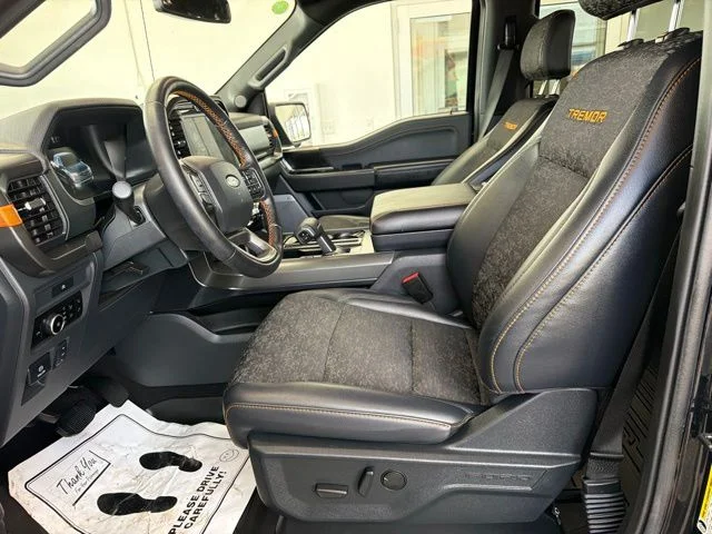 Used 2025 Black Ford Tremor image 19