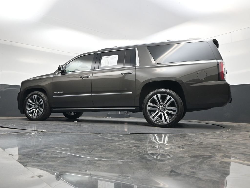 Used 2019 Gray GMC Denali image 39