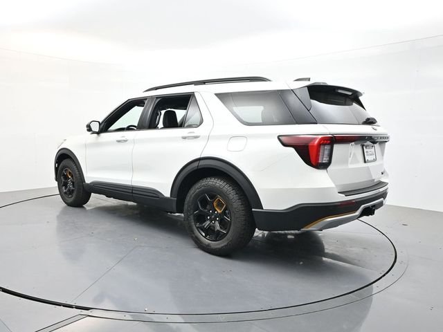 New 2026 Star White Metallic Tri-Coat Ford Tremor® image 5