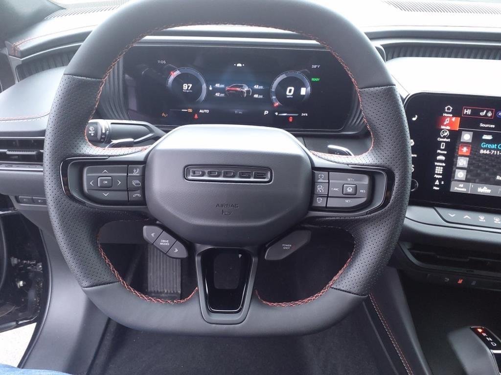 2025 Dodge Charger Daytona R/T - Photo 17