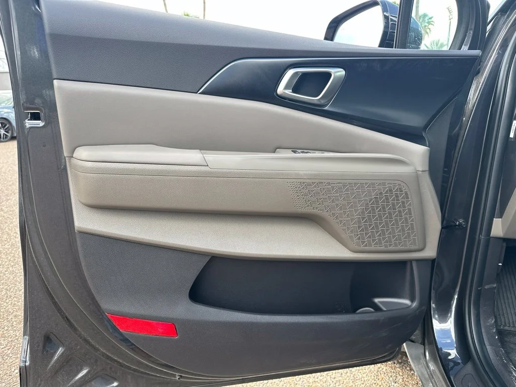 New 2027  Kia LXS image 6