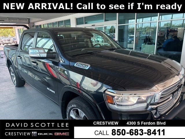 2020 RAM 1500 Laramie 4x4 Crew Cab 5'7's photo