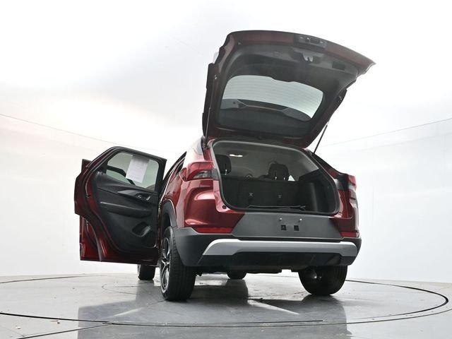 Used 2025 Crimson Chevrolet LT image 39