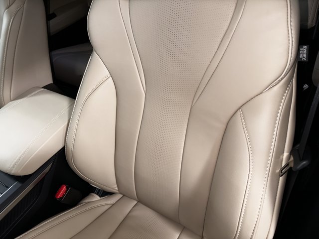 Used 2026 Platinum White Pearl Acura with Technology Package image 10