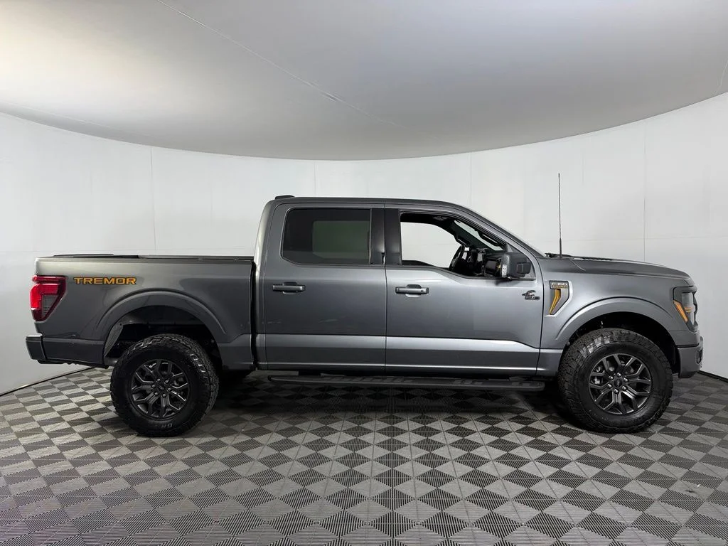 Certified Used 2025 Gray Ford Tremor image 5