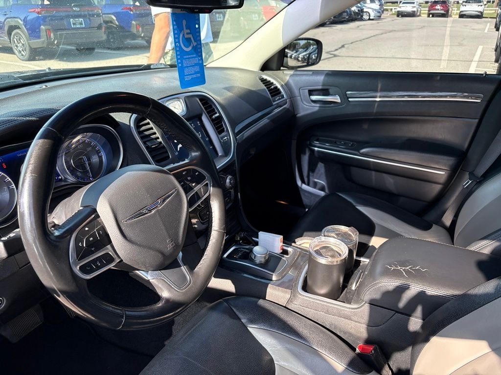 Used 2021 Black Chrysler Touring image 5
