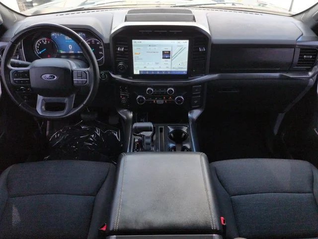 Used 2023 Agate Black Metallic Ford XLT image 14