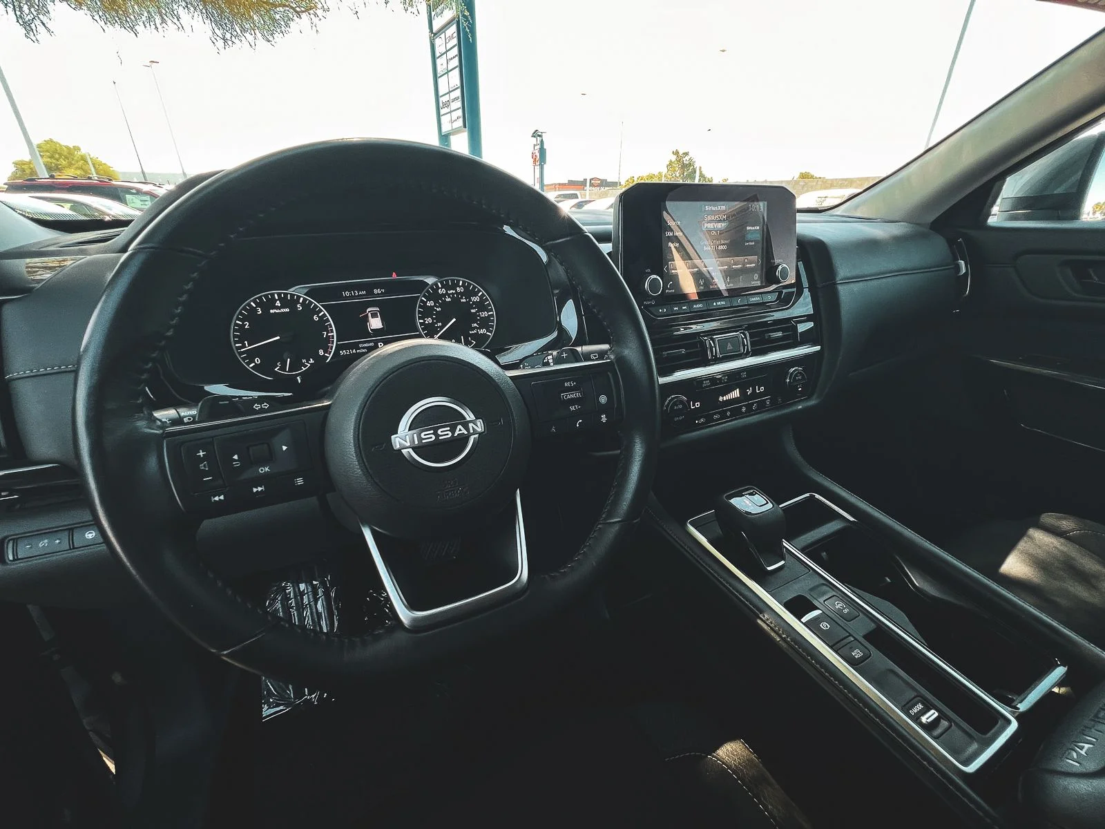 Used 2024 Gray Nissan SV image 15