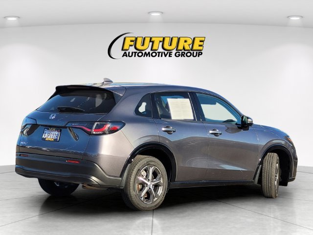 Used 2024  Honda EX-L image 4