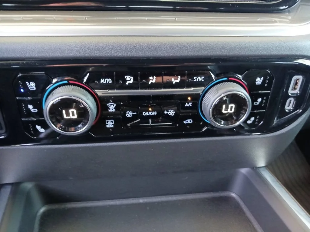 Used 2024 Lakeshore Blue Metallic Chevrolet High Country image 25