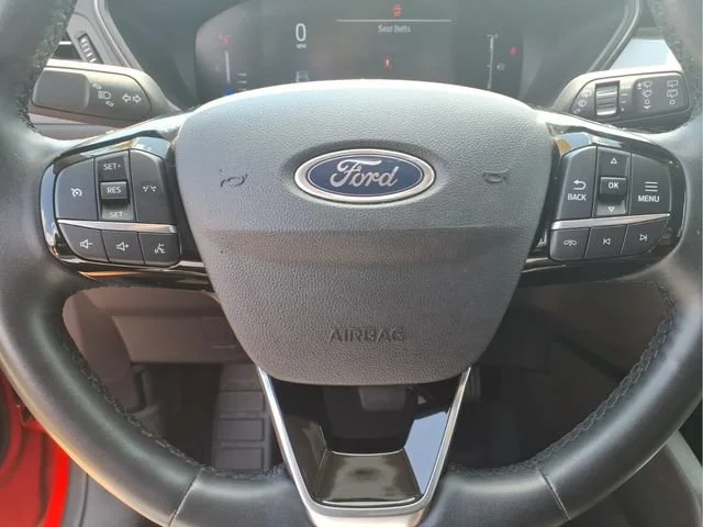 Used 2024  Ford Active image 12