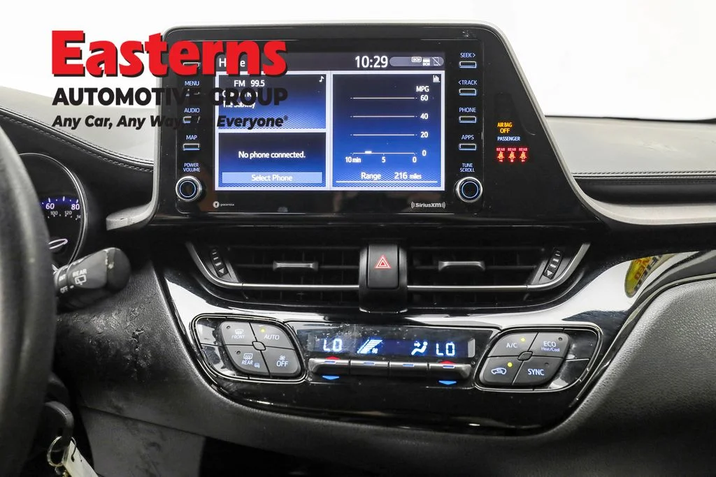 Used 2020 Silver Toyota LE image 12