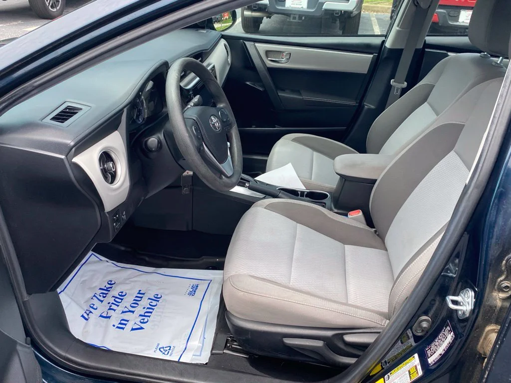 Used 2019 Blue Toyota LE image 5