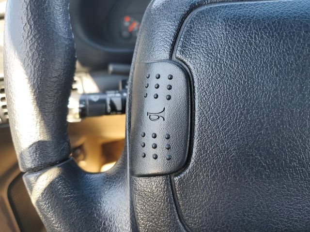 Used 1995 Green Chevrolet Z28 image 23