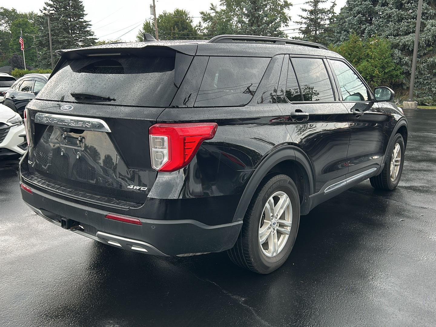 Used 2023 Agate Black Ford XLT image 7