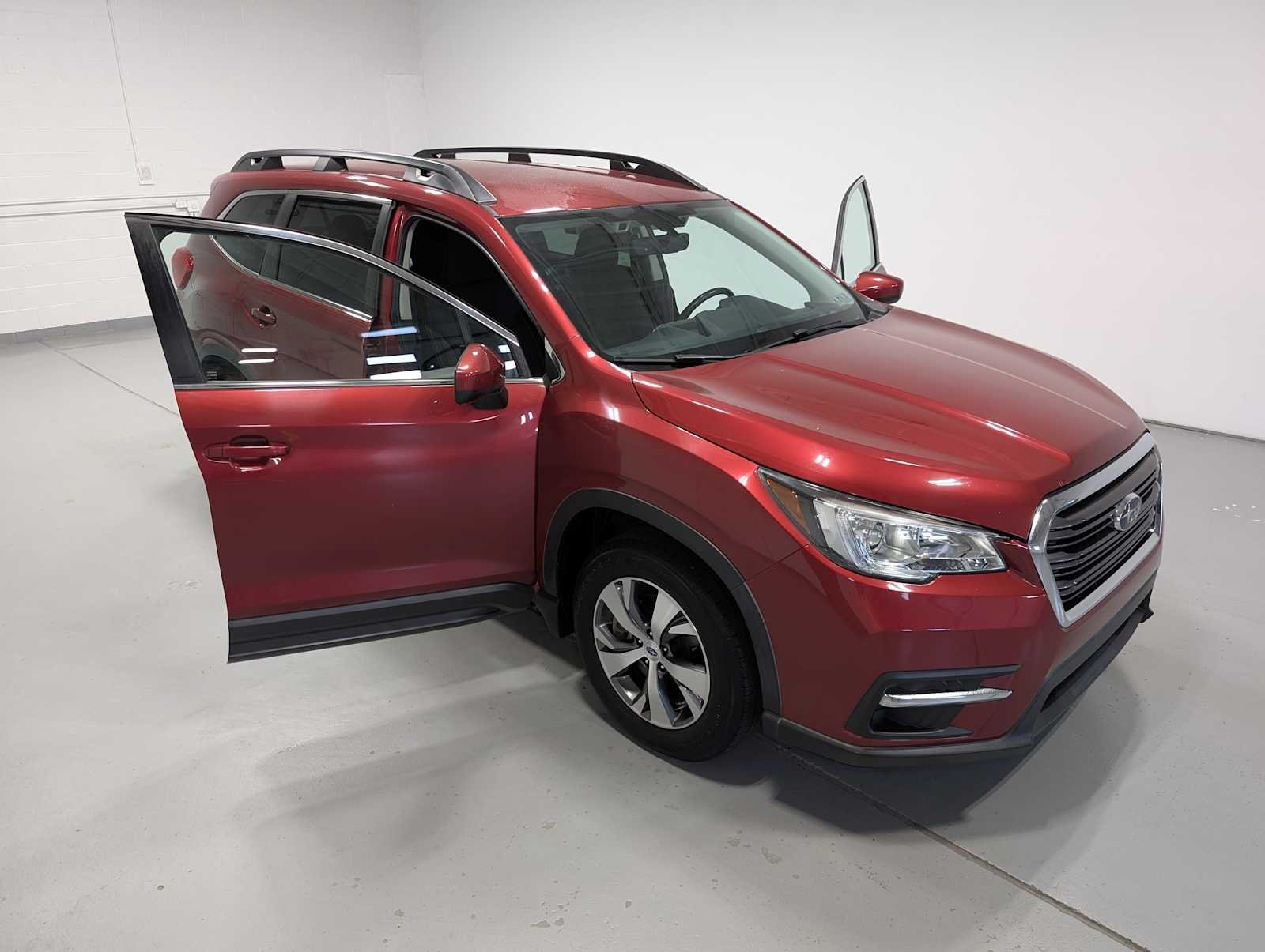 Used 2019 Crimson Red Pearl Subaru Premium image 16