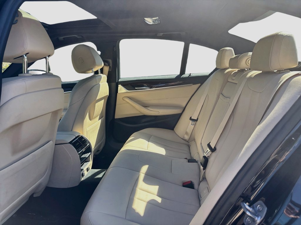 Used 2019 Black BMW 530i image 36