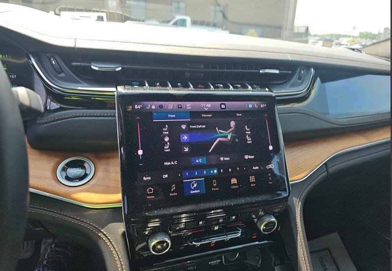 Used 2025 Bright White Clearcoat Jeep Summit Reserve image 2