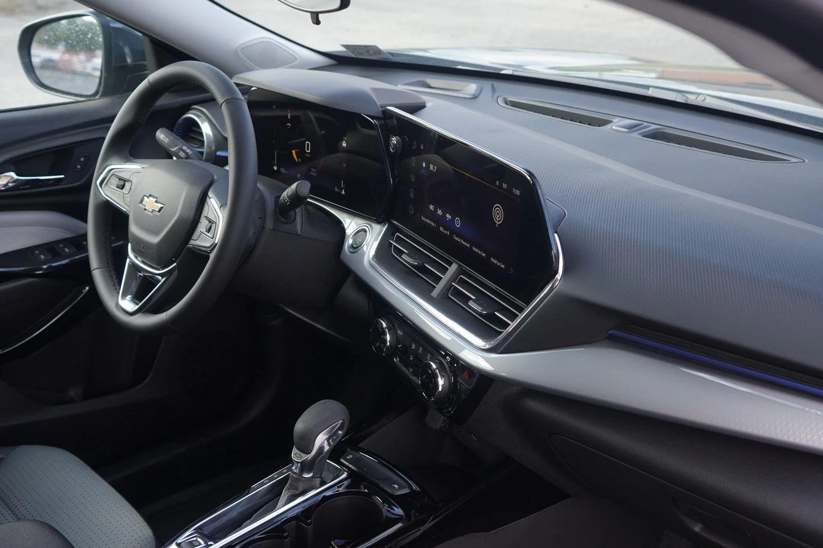 2026 Chevrolet Trax LT - Photo 29