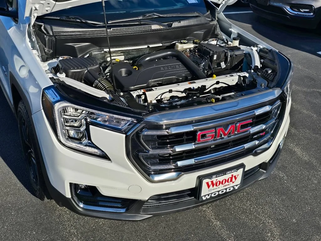 Certified Used 2024 Summit White GMC AT4 image 30