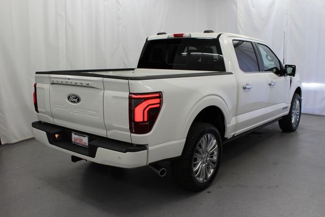 New 2026 Star White Metallic Tri-Coat Ford Platinum® image 6