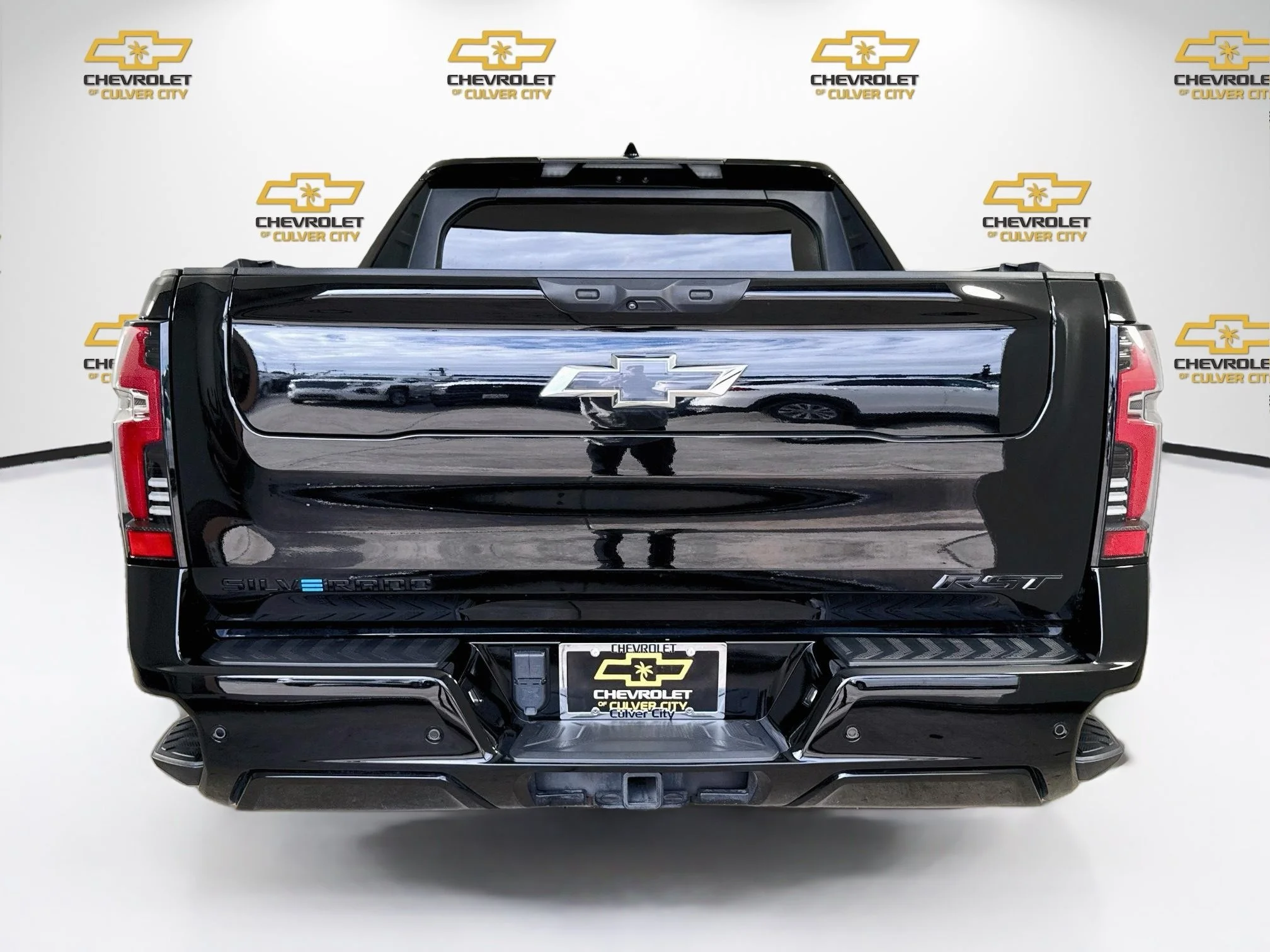 Used 2024 Black Chevrolet RST image 7