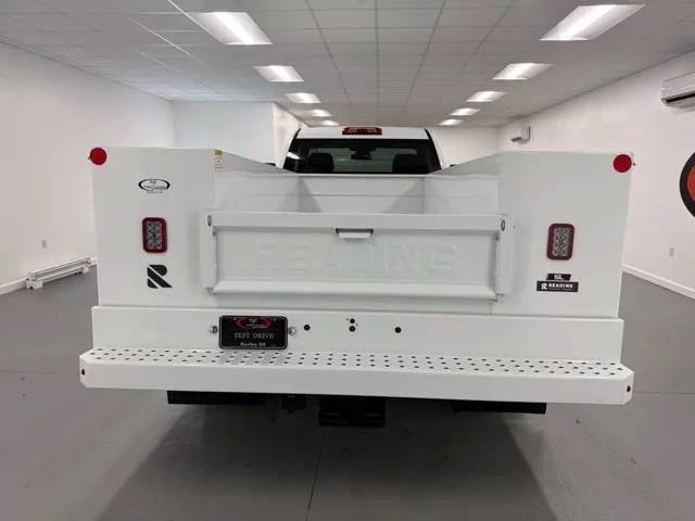 New 2026 Summit White Chevrolet Work Truck image 7