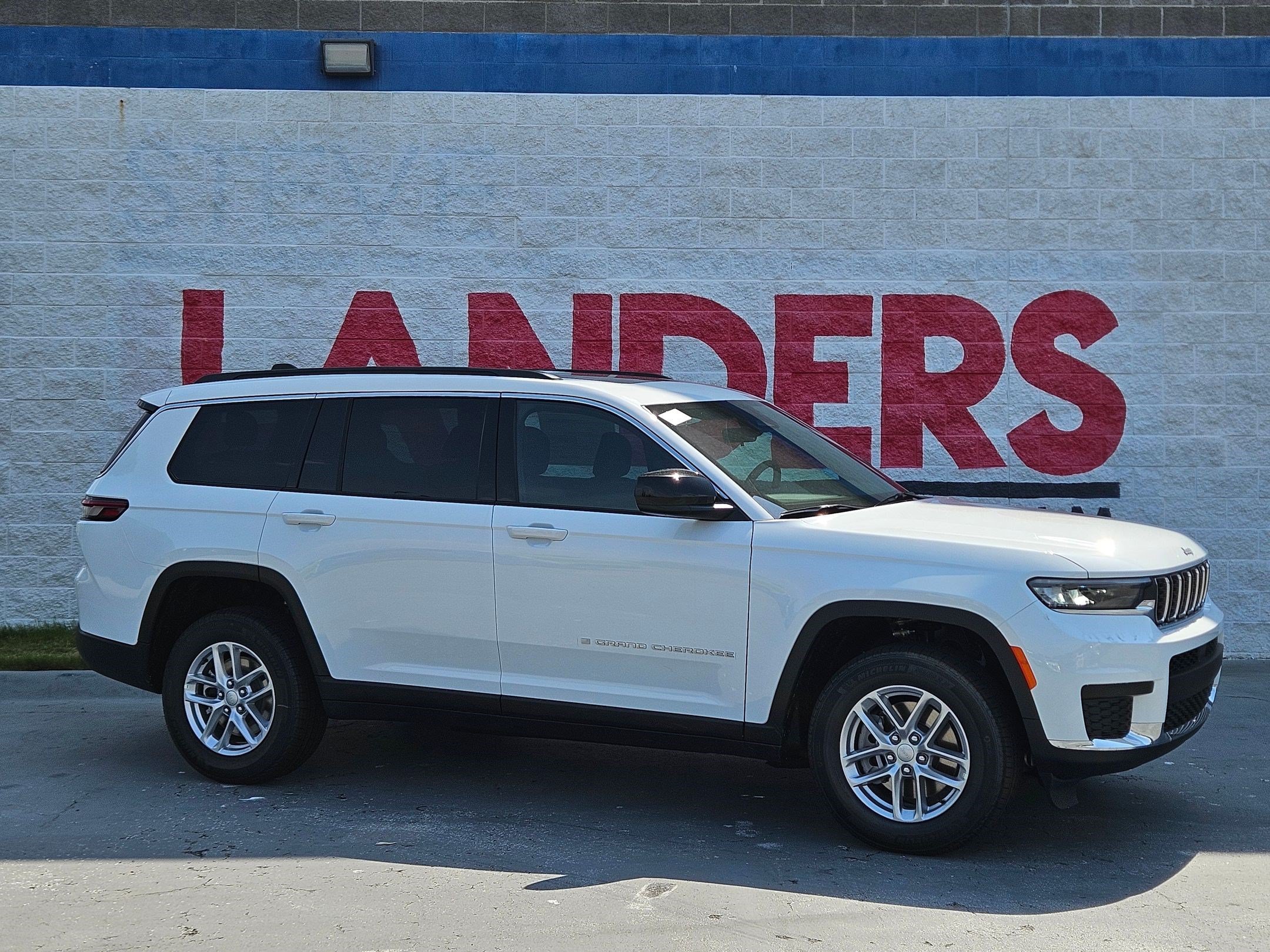 2026 Jeep Grand Cherokee L Laredo