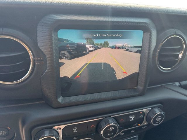 Used 2023 Black Jeep Overland image 6