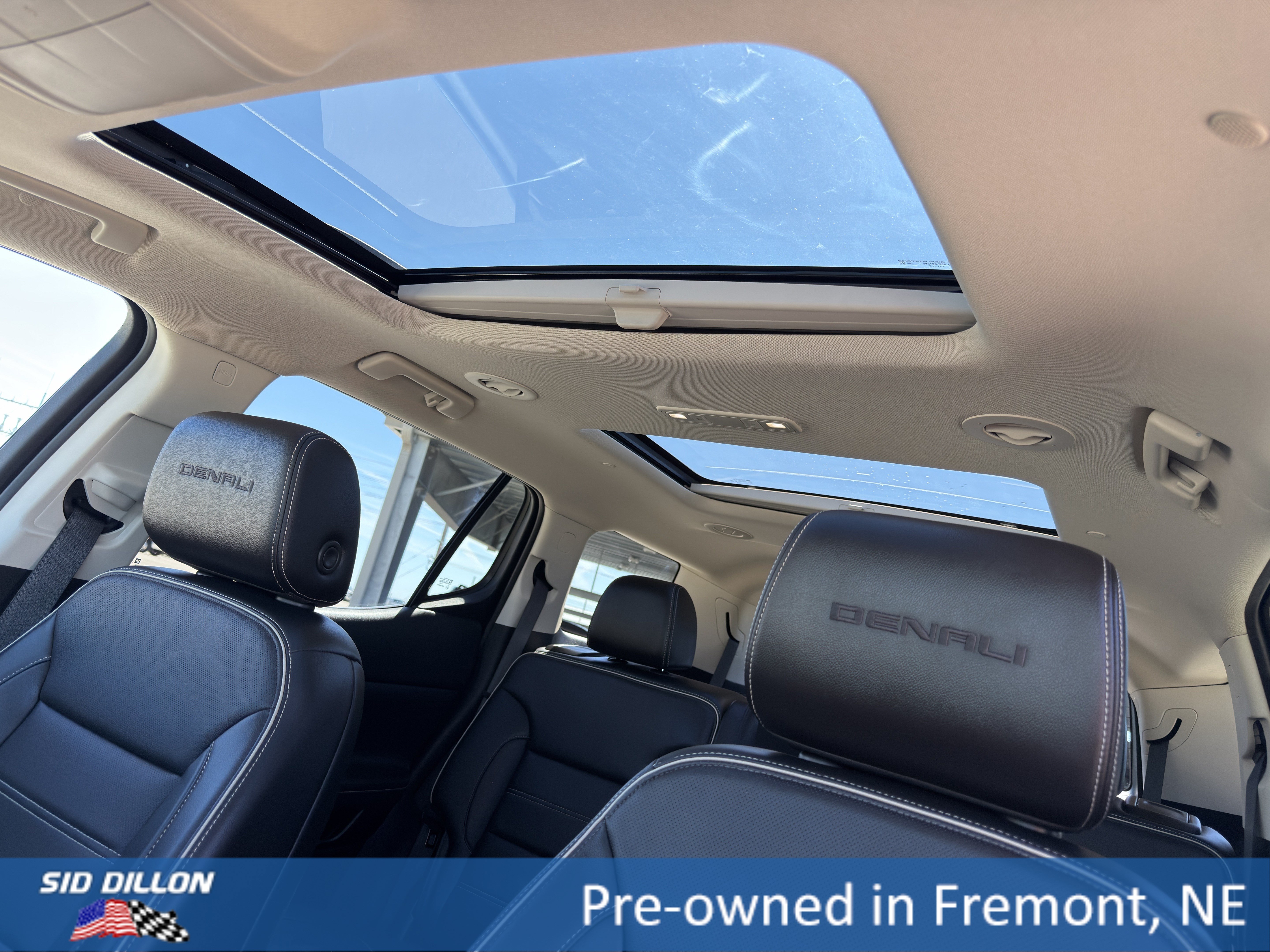 Used 2022 Ebony Twilight Metallic GMC Denali image 16