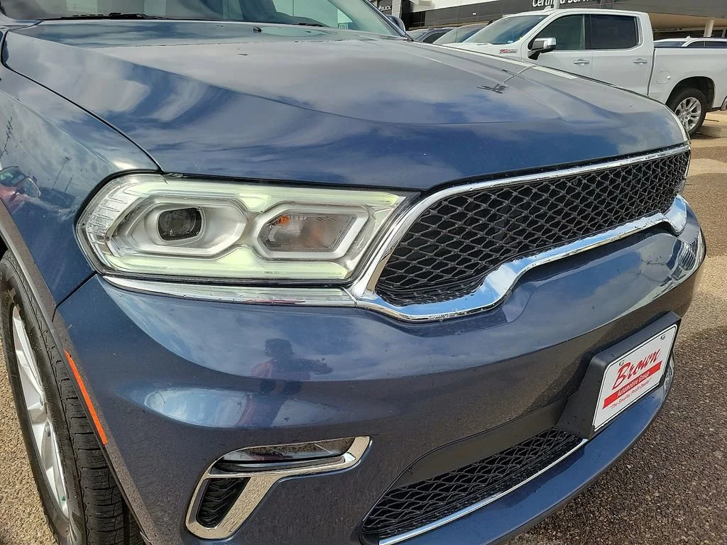 Used 2021  Dodge SXT image 13