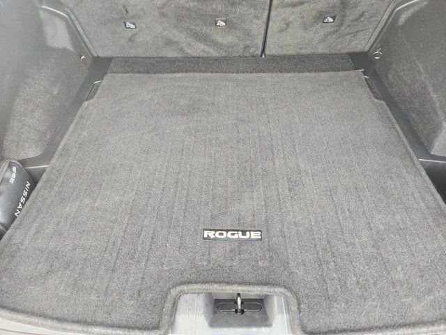 Used 2025 Gray Nissan SV image 32