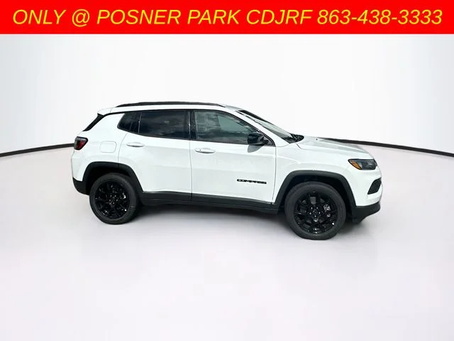 New 2026 Bright White Clear-Coat Exterior Paint Jeep Latitude image 4
