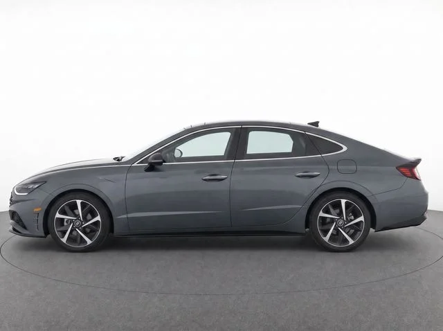 Used 2023 Gray Hyundai SEL Plus image 8